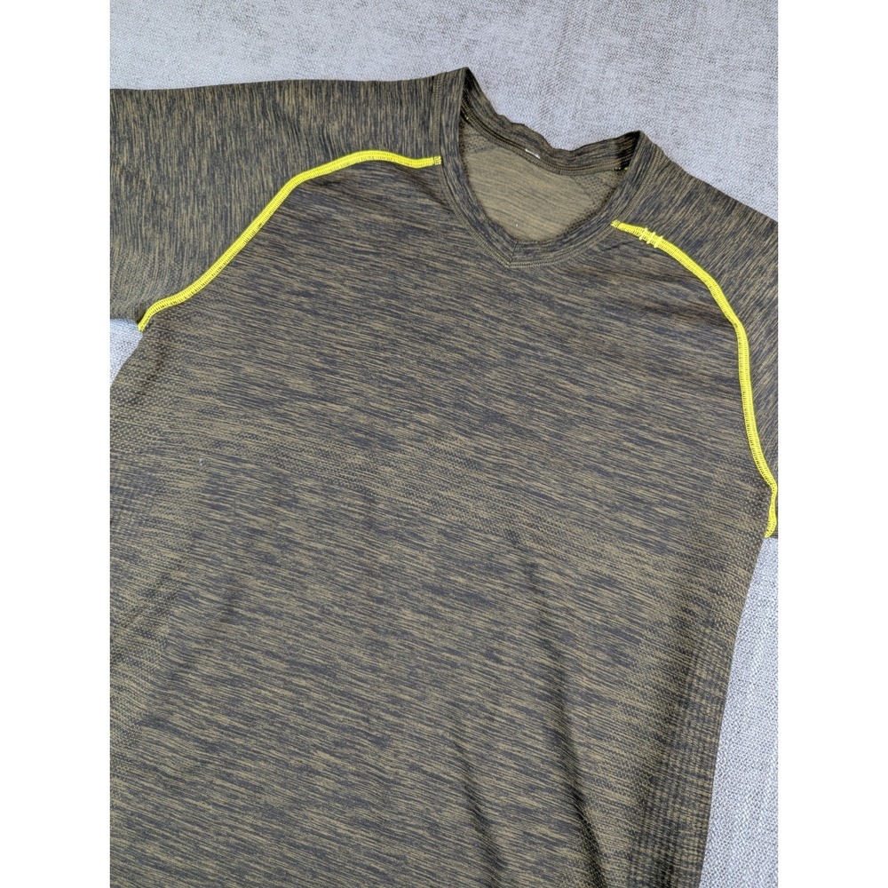 Lululemon Shirt Men M Metal Vent Tech Short Sleeve Performance Running Tee